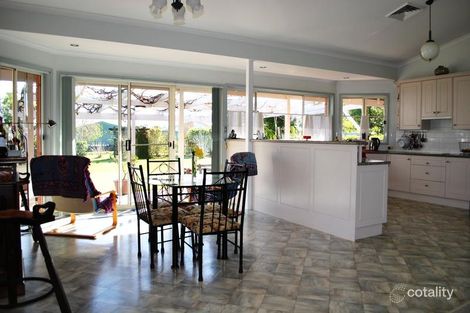 Property photo of 2 Laurina Drive Darawank NSW 2428