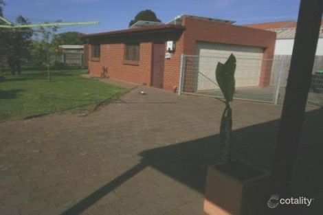Property photo of 34 Stewart Crescent Rockbank VIC 3335
