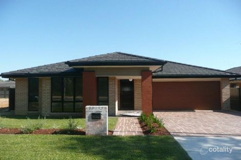 Property photo of 7 Bluebell Crescent Ropes Crossing NSW 2760