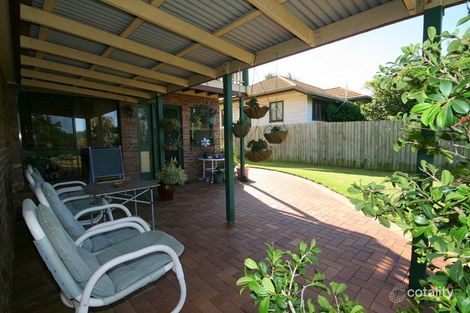 Property photo of 28 Wynnum North Road Wynnum West QLD 4178
