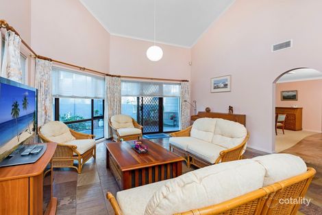 Property photo of 18 Warri Crescent Macmasters Beach NSW 2251
