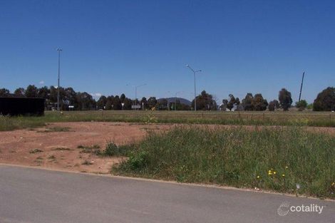 Property photo of 2 Gwen Harwood Lane Franklin ACT 2913