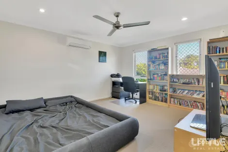Property photo of 6 Mount View Crescent Narangba QLD 4504