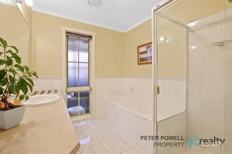 Property photo of 3 Amber Place Warragul VIC 3820