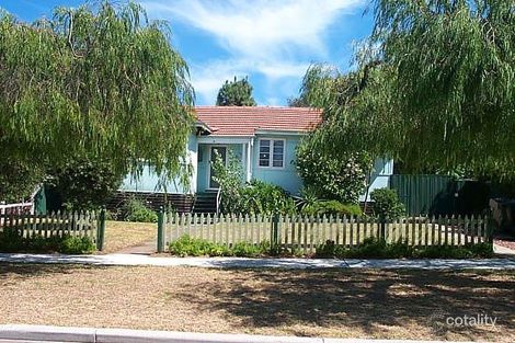 12 Ridley Ct, Medina, WA 6167