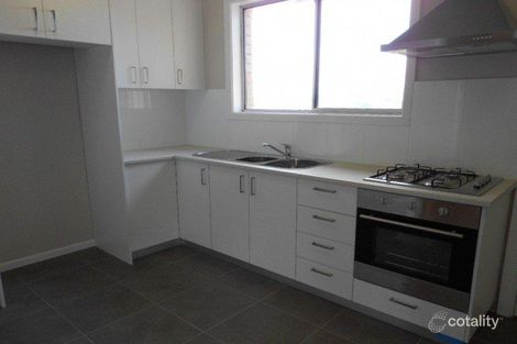 Property photo of 10 Warren Road Cheltenham VIC 3192