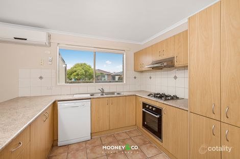 Property photo of 54 Cornwell Crescent Cranbourne East VIC 3977