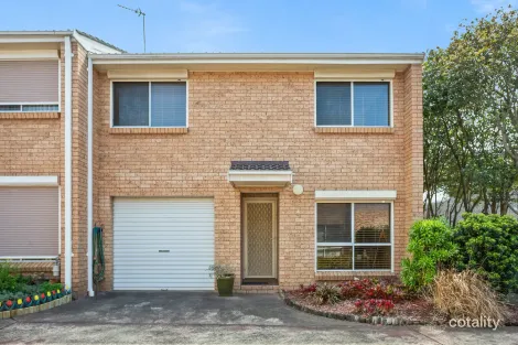 Property photo of 4/53 Antrim Avenue Warilla NSW 2528