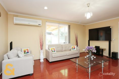 Property photo of 14 Peterlee Court Craigieburn VIC 3064