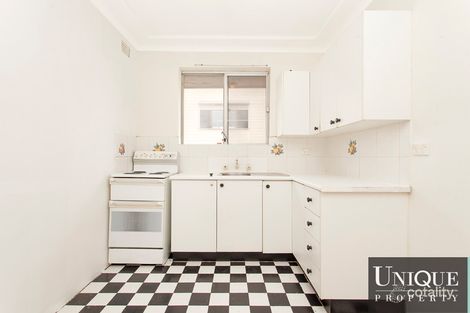 5a/70 Chapel St, Roselands, NSW 2196