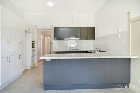 Property photo of 1/96 Uriarra Road Crestwood NSW 2620
