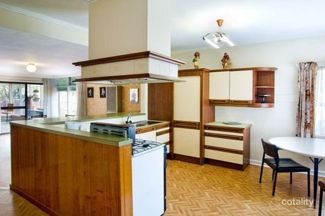 Property photo of 49 McComas Grove Burwood VIC 3125