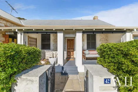 42 Carnac St, Fremantle, WA 6160