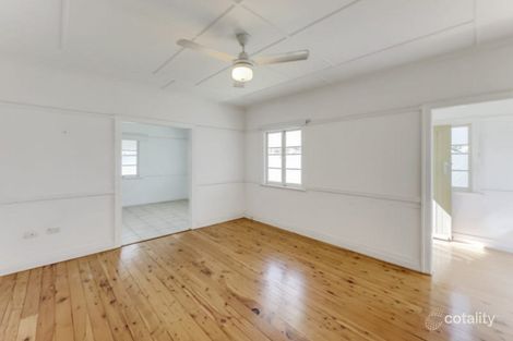 Property photo of 29 Crown Street Silkstone QLD 4304