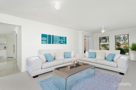 Property photo of 93 Cribb Road Carindale QLD 4152