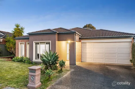 Property photo of 7 Pashia Grove Pakenham VIC 3810