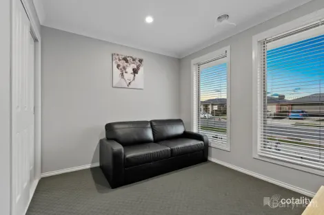 Property photo of 13 Iceberg Road Beaconsfield VIC 3807