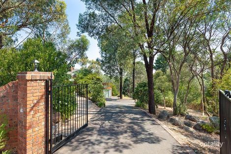 23 Hillcrest Rd, Hurstbridge, VIC 3099