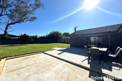 38 Edwards Ave, Bomaderry, NSW 2541