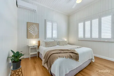 Property photo of 272 Samford Road Enoggera QLD 4051