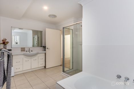 Property photo of 2/2 Gara Court Ocean Shores NSW 2483