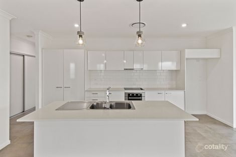 Property photo of 8 Madeleine Street Nirimba QLD 4551