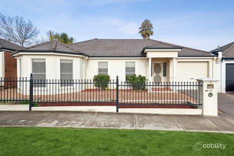 2/32 Bay St, Golden Square, VIC 3555