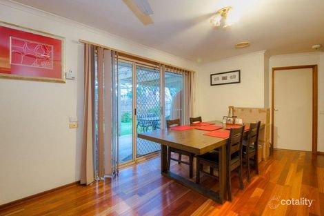 Property photo of 4 Iris Close Cranbourne North VIC 3977