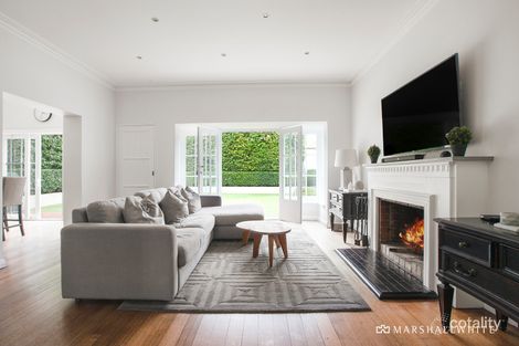 Property photo of 45 Hampden Road Armadale VIC 3143