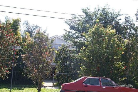 19 Stimpson St, Fairfield, QLD 4103