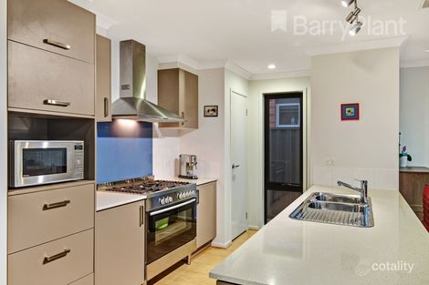 Property photo of 8 Ducane Street Wyndham Vale VIC 3024