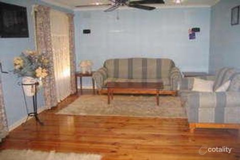 Property photo of 4 Lara Close Thomastown VIC 3074