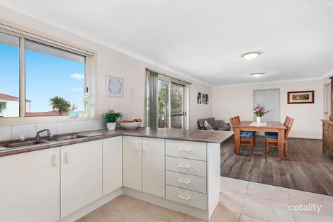 Property photo of 4 Clementine Place Mardi NSW 2259