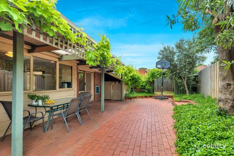 Property photo of 1 Whitehall Crescent Werribee VIC 3030