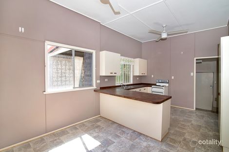 Property photo of 2 Russell Street Silkstone QLD 4304