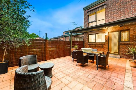 Property photo of 19/77 St James Road Rosanna VIC 3084
