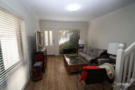 Property photo of 2/66 Stevens Street Southport QLD 4215