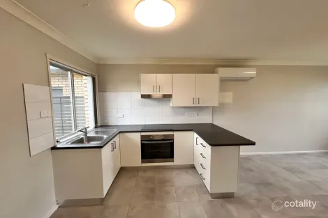 Property photo of 2/2 Edith Street Cessnock NSW 2325
