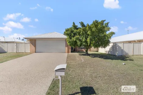 Property photo of 31 Lakeside Drive Emerald QLD 4720