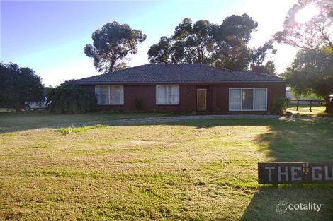 63 Bayview Rd, Tooradin, VIC 3980