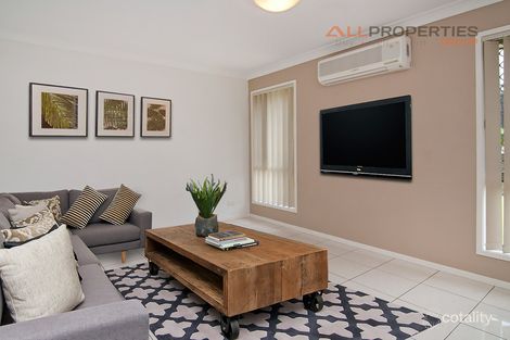 Property photo of 27 Paul Drive Regents Park QLD 4118