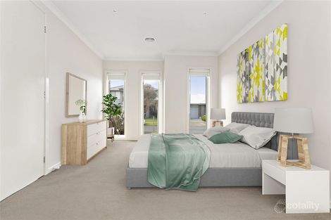 Property photo of 18 Solo Street Point Cook VIC 3030