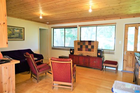 Property photo of 69 Old Waratah Road Fish Creek VIC 3959