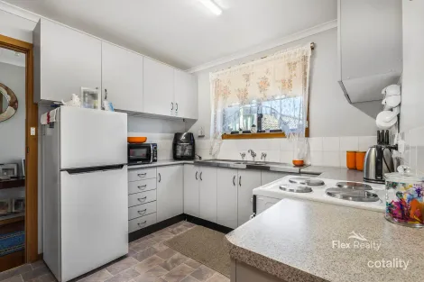 Property photo of 1 Allambie Crescent Ulverstone TAS 7315
