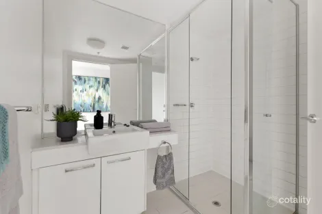 Property photo of 2712/100 Harbour Esplanade Docklands VIC 3008