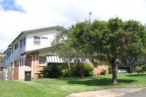 15 Nardoo Cres, Thirroul, NSW 2515