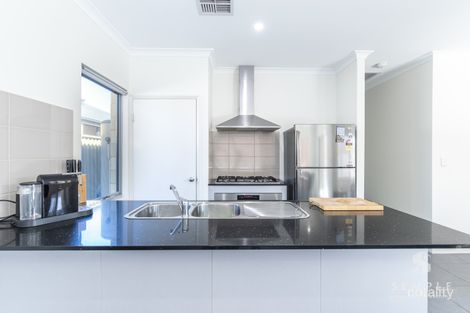 Property photo of 34 Goldfields Loop Wandi WA 6167