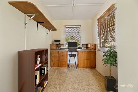 Property photo of 32 Underwood Crescent Harristown QLD 4350