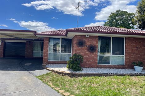 Property photo of 16 Pyramus Circuit Rosemeadow NSW 2560