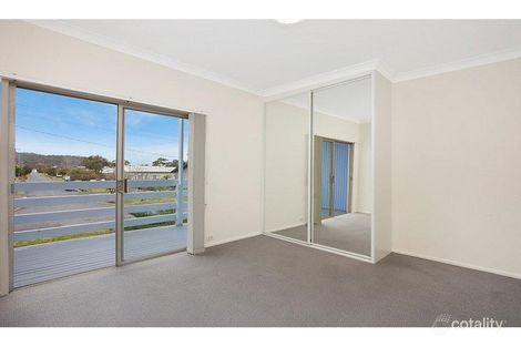 Property photo of 76 Emora Avenue Davistown NSW 2251